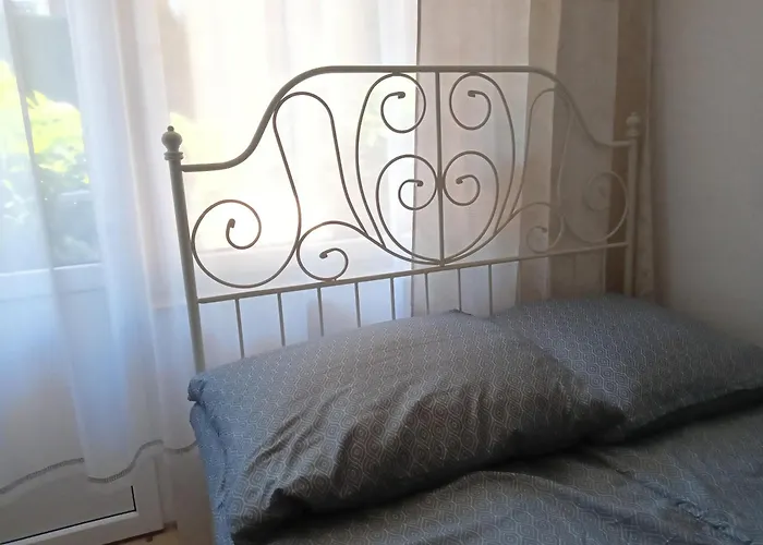 منزل للإقامة Goscinne *